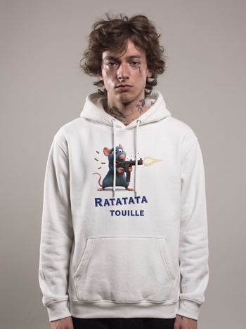 Model traegt Ratatata Hoodie